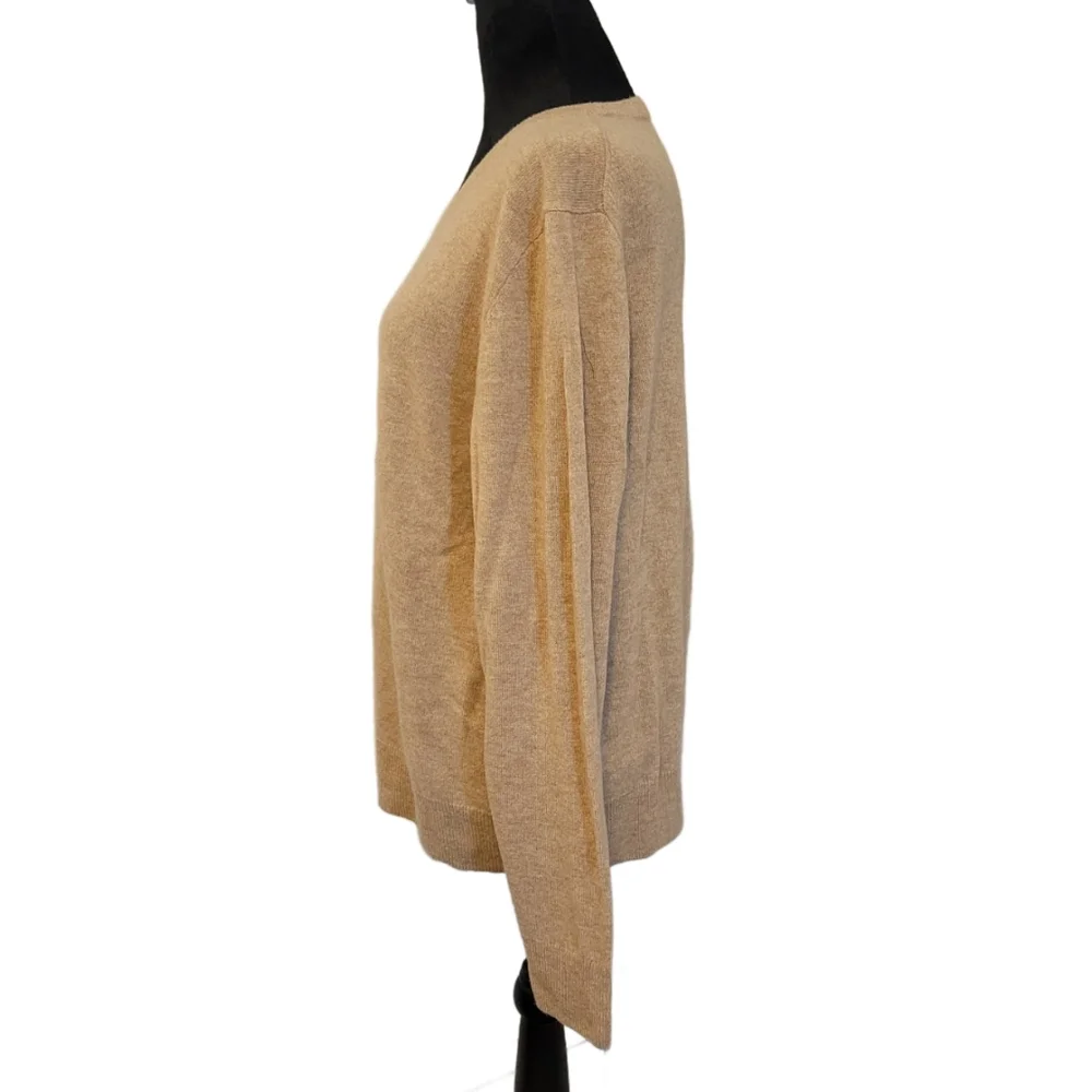 Cashmere Sweater - Picture 2 of 7